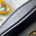 Louis Vuitton Wallet On Chain Capucines M12143 Black
